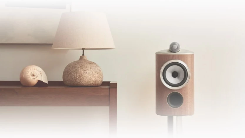Głośniki podstawkowe doskonale sprawdzą się w systemie kina domowego zwłaszcza w mniejszych pomieszczeniach