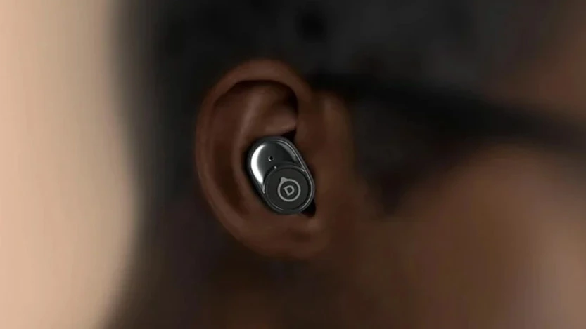 Słuchawki True Wireless to słuchawki wyposażone w Bluetooth