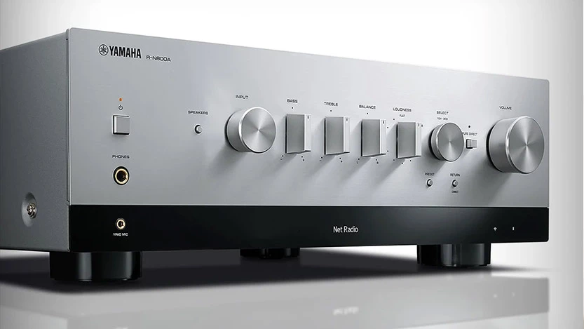 zastosowanie amplitunera Yamaha R-N800A w systemie stereo