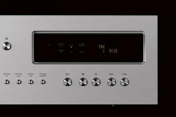 Nowy odtwarzacz CD Luxman D-10X już dostępny w salonach Top Hi-Fi & Video Design 
