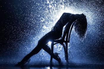 Piosenki z filmów, które stały się hitamI: “Flashdance” i “What a feeling”