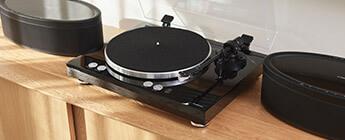 Rewolucyjny gramofon sieciowy Yamaha MusicCast VINYL 500 dostępny w salonach Top Hi-Fi & Video Design