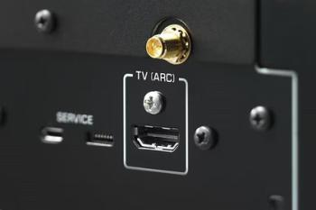 Wzmacniacz stereo z HDMI, czyli gdy branża idzie za potrzebami rynku