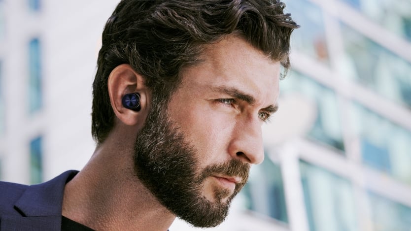 Najlepsze słuchawki tws Bowers & Wilkins Pi7 S2 z łatwością zastąpią słuchawki Apple, Samsung Galaxy Buds, Jabra Elite czy Apple AirPods