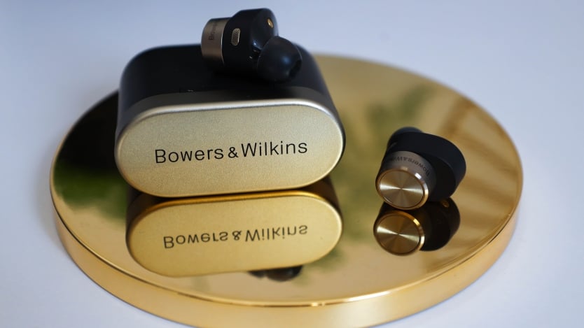 Jakie słuchawki zamiast AirPods, Bowers & Wilkins Pi7 